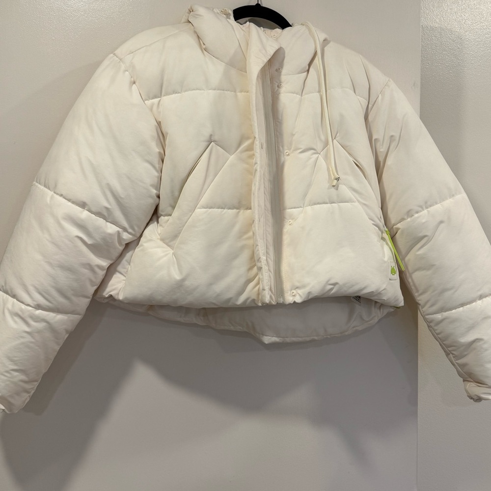 White ZARA puffy coat